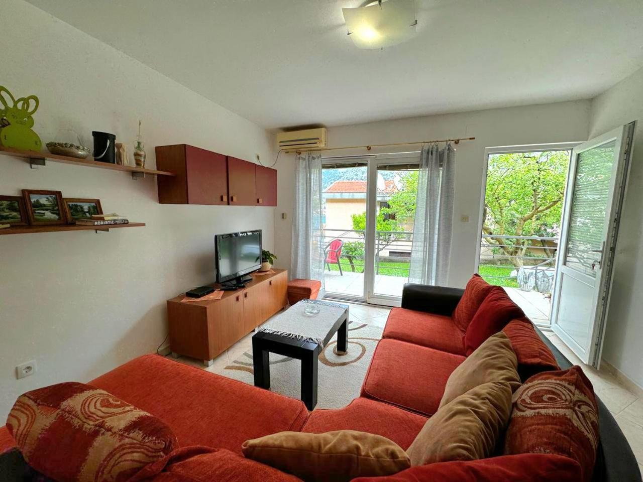 Apartments Andrija Kotor Luaran gambar