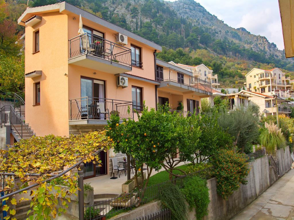 Apartments Andrija Kotor Luaran gambar